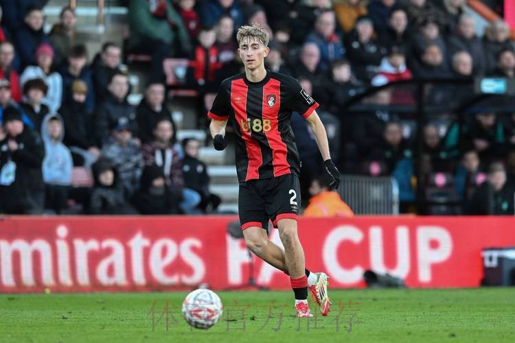 马卡：皇马去年8月到现在只有40天假期